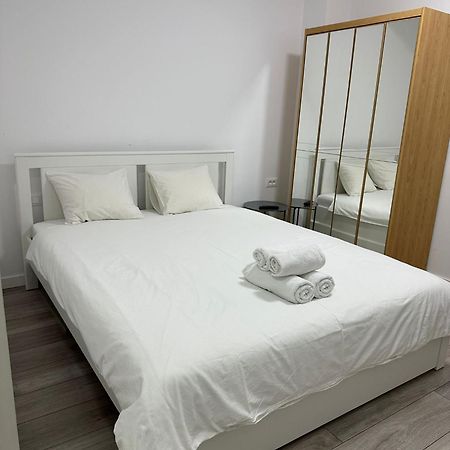 Catedral Apartment ブカレスト エクステリア 写真