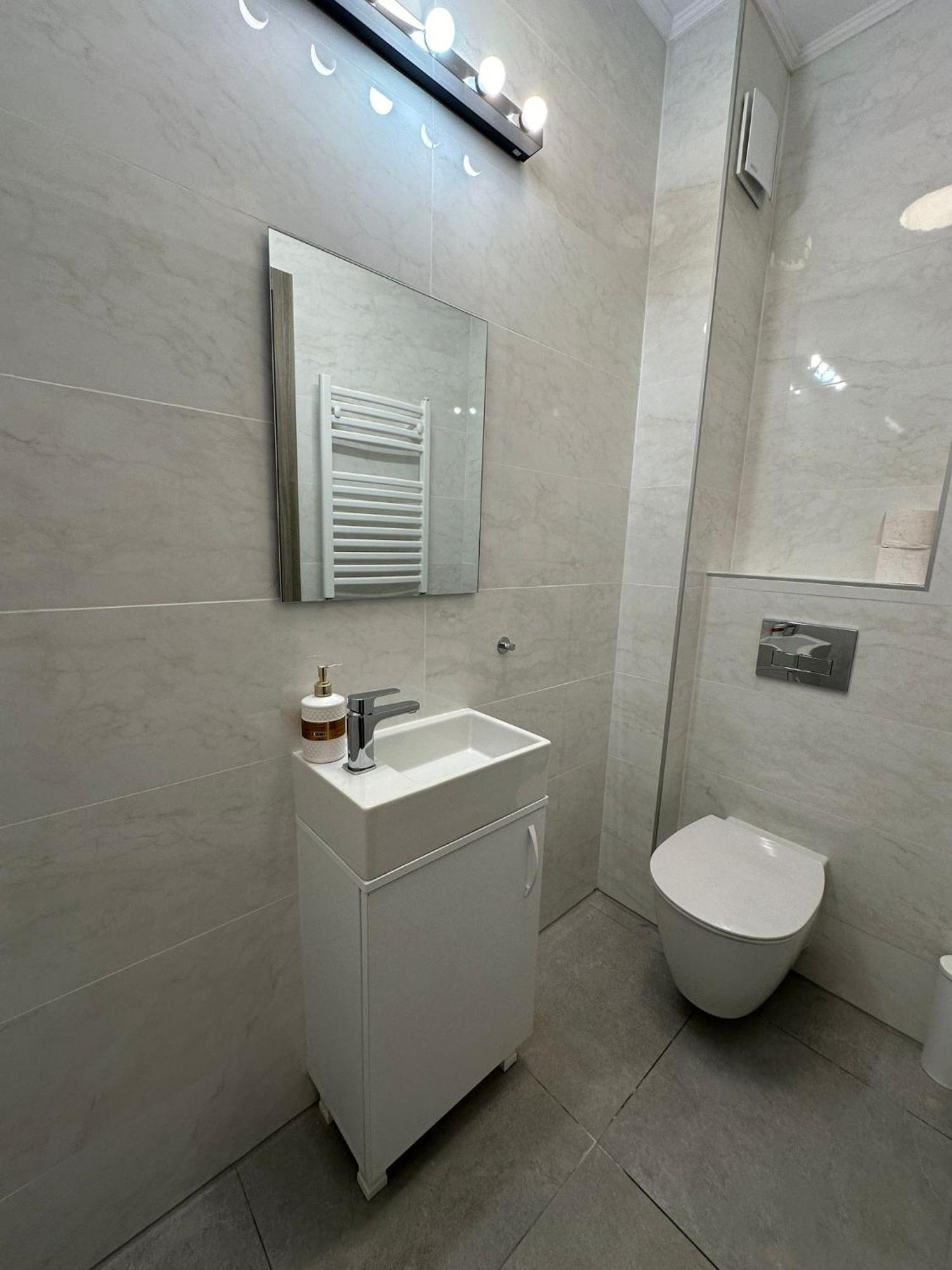 Catedral Apartment ブカレスト エクステリア 写真