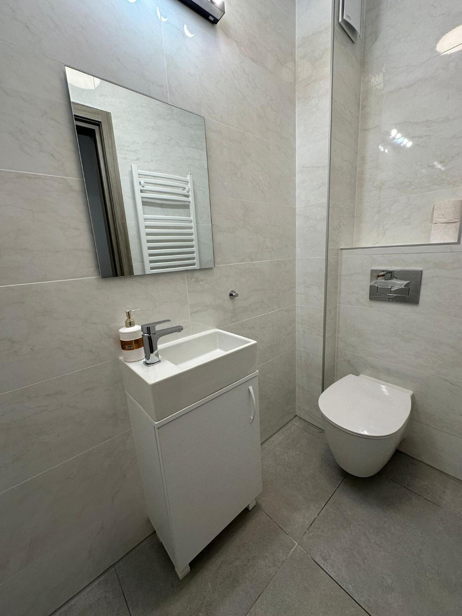 Catedral Apartment ブカレスト エクステリア 写真