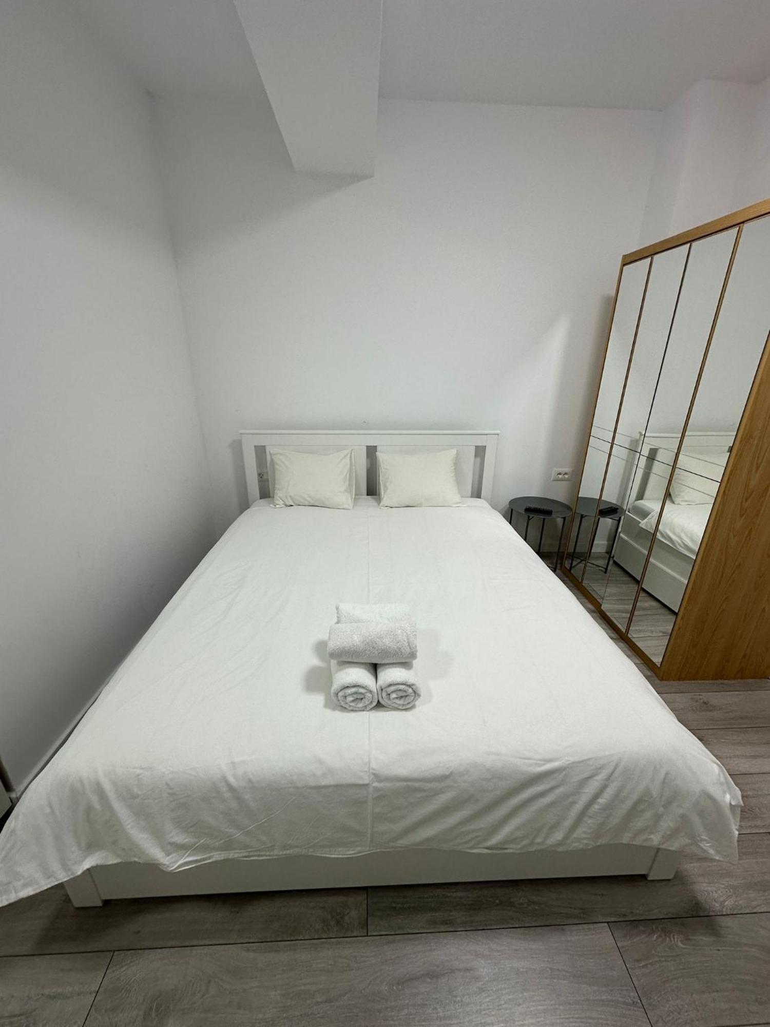 Catedral Apartment ブカレスト エクステリア 写真