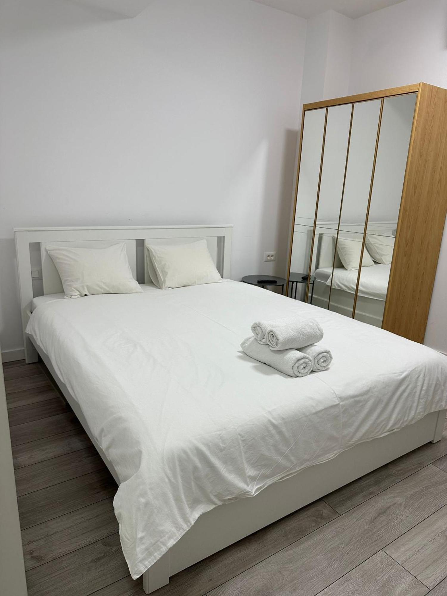 Catedral Apartment ブカレスト エクステリア 写真